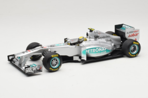 Mercedes MGP W02 #8 N. Rosberg Mercedes GP 2011 Minichamps 1:18 110110008 Kovina