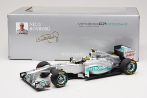 Mercedes MGP W02 #8 N. Rosberg Mercedes GP 2011 Minichamps 1:18 110110008 Kovina – slika 7 od 7