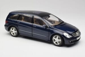 Mercedes R-Class W251 Tanzanit Modra Minichamps 1:18 150034600 Kovina – slika 6 od 8