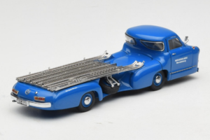 Mercedes Renntransporter Blue Wonder CMC 1:43 M-036K Kovina – slika 3 od 8