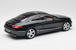 Mercedes S-Class Coupe C217 Smaragd Zelen Metallic Norev 1:18 B66961244 Kovina – slika 3 od 8