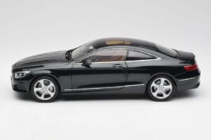Mercedes S-Class Coupe C217 Smaragd Zelen Metallic Norev 1:18 B66961244 Kovina – slika 4 od 8