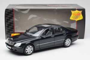 Mercedes S-Class W220 Moder Maisto 1:18 56051 Kovina – slika 8 od 8