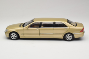 Mercedes S-Class W220 Pullman Gold Metallic Sun Star 1:18 4113 Kovina – slika 4 od 8
