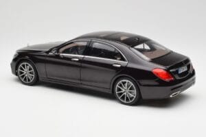 Mercedes S-Class W222 AMG Line Ruby Črn Metallic Norev 1:18 183483 Kovina – slika 7 od 8