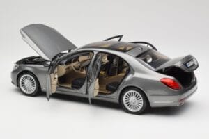 Mercedes S-Class W222 Grey Metallic Norev 1:18 183481 Kovina – slika 5 od 8