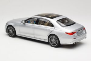 Mercedes S-Class W223 AMG Line Brilliant Silver Norev 1:18 183805 Kovina – slika 7 od 8