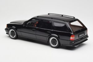 Mercedes 300 TE AMG S124 Črn Otto 1:18 OT147 Smola – slika 5 od 6