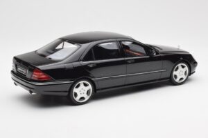 Mercedes AMG S55 W220 Črn Otto 1:18 OT832 Smola – slika 2 od 6