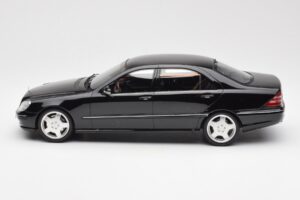 Mercedes AMG S55 W220 Črn Otto 1:18 OT832 Smola – slika 3 od 6