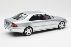 Mercedes AMG S55 W220 Srebrn Otto 1:18 OT292 Smola – slika 2 od 6