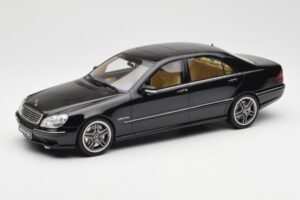 Mercedes AMG S65 W220 Črn Otto 1:18 OT846 Smola