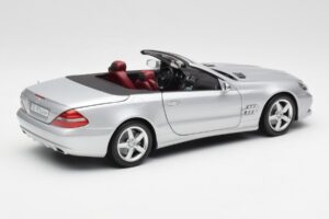 Mercedes SL 500 R230 Kabriolet Iridium Srebrna Minichamps 1:18 B66962388 Kovina – slika 3 od 8
