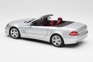 Mercedes SL 500 R230 Kabriolet Iridium Srebrna Minichamps 1:18 B66962388 Kovina – slika 7 od 8