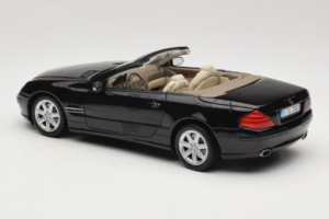 Mercedes SL R129 Črn Minichamps 1:18 B66962171 Kovina – slika 9 od 11