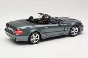Mercedes SL R230 Amiant Green Minichamps 1:18 B66962389 Kovina – slika 3 od 8
