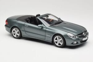 Mercedes SL R230 Amiant Green Minichamps 1:18 B66962389 Kovina – slika 6 od 8