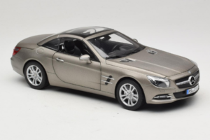 Mercedes SL500 R231 Dark Grey Matt Norev 1:18 183590 Kovina – slika 7 od 9