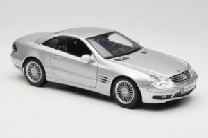 Mercedes SL55 AMG R230 Srebrna Maisto 1:18 36894 Kovina – slika 6 od 8