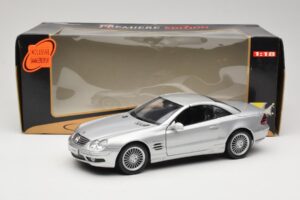 Mercedes SL55 AMG R230 Srebrna Maisto 1:18 36894 Kovina – slika 8 od 8