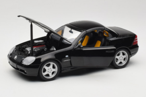 Mercedes SLK R170 230 AMG Črn Minichamps 1:18 B66960004 Kovina – slika 2 od 9
