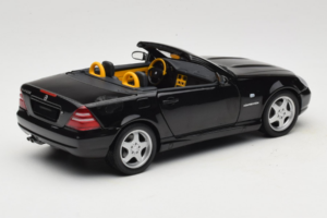Mercedes SLK R170 230 AMG Črn Minichamps 1:18 B66960004 Kovina – slika 3 od 9