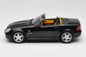 Mercedes SLK R170 230 AMG Črn Minichamps 1:18 B66960004 Kovina – slika 4 od 9