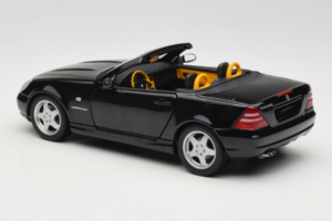 Mercedes SLK R170 230 AMG Črn Minichamps 1:18 B66960004 Kovina – slika 8 od 9