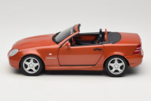 Mercedes SLK R170 230 AMG Orange Metallic Minichamps 1:18 B66005227 Kovina – slika 4 od 9