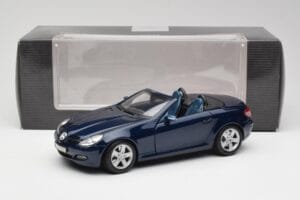 Mercedes SLK R171 Moder Maisto 1:18 B66962190 Kovina – slika 8 od 8