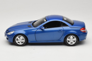 Mercedes SLK R171 Blue Metallic Minichamps 1:18 100033131 Kovina – slika 5 od 11