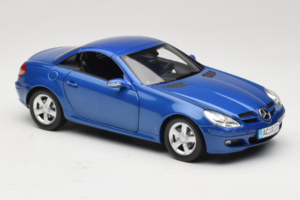 Mercedes SLK R171 Blue Metallic Minichamps 1:18 100033131 Kovina – slika 9 od 11
