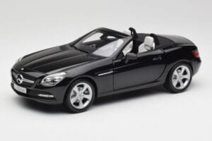 Mercedes SLK R172 Magnetite Črn Minichamps 1:18 B66960514 Kovina