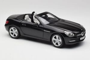 Mercedes SLK R172 Magnetite Črn Minichamps 1:18 B66960514 Kovina – slika 6 od 8