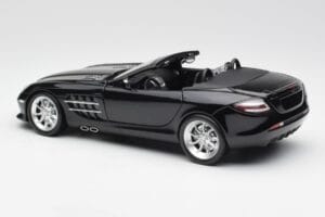Mercedes SLR McLaren Roadster R199 Crystal Galaxit Črn Minichamps 1:18 B66961004 Kovina – slika 7 od 8