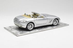 Mercedes SLR Vision Roadster Liquid Srebrna Maisto 1:18 B66963208 Kovina – slika 3 od 8