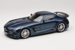Mercedes SLS AMG Black Series Daytona Blue Metallic Minichamps 1:18 110033026 Kovina