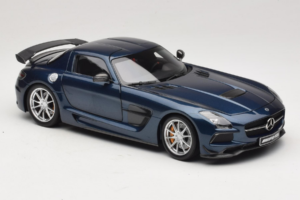 Mercedes SLS AMG Black Series Daytona Blue Metallic Minichamps 1:18 110033026 Kovina – slika 6 od 8