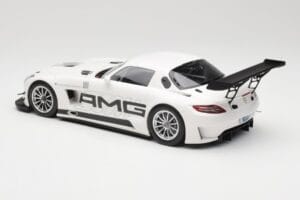 Mercedes AMG SLS C197 GT3 Street Bel Minichamps 1:18 151123107 Kovina – slika 5 od 6