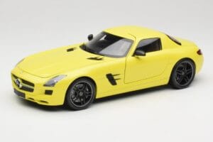 Mercedes SLS AMG C197 Rumen Minichamps 1:18 100039022 Kovina