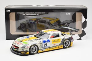 Mercedes SLS AMG GT3 #21 Rowe Racing Arnold / Roloff / Seyffarth / Jäger ADAC 24 Hours Nürburgring 2013 Minichamps 1:18 15113 – slika 6 od 6