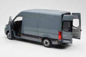 Mercedes Sprinter W907 Modro-Siva Norev 1:18 183423 Kovina – slika 5 od 7