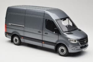 Mercedes Sprinter W907 Dostavno Vozilo Selenite Grey Metallic Norev 1:18 B66004163 Kovina – slika 6 od 8