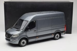 Mercedes Sprinter W907 Dostavno Vozilo Selenite Grey Metallic Norev 1:18 B66004163 Kovina – slika 8 od 8