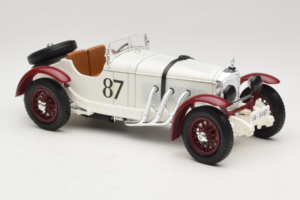 Mercedes SSKL #87 R. Caracciola Bel 1931 Bburago 1:18 3002-P1 Kovina – slika 4 od 6