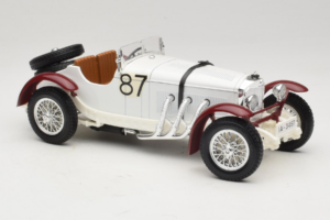 Mercedes SSKL #87 R. Caracciola Mille Miglia 1931 Bburago 1:18 3202 Kovina – slika 4 od 6