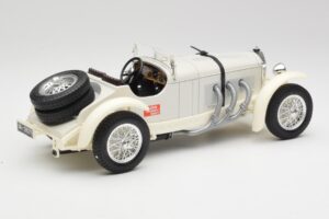 Mercedes SSKL Bel & Kremna Bburago 1:18 3002-M1 Kovina – slika 2 od 6
