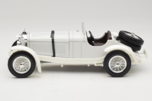 Mercedes SSKL Bel 1931 Bburago 1:18 3002-M2 Kovina – slika 3 od 6