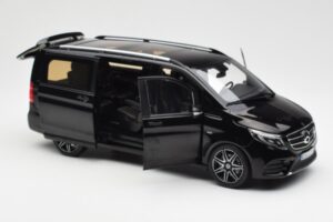 Mercedes V-Class W447 AMG Line Črna Norev 1:18 183860 Kovina – slika 2 od 6