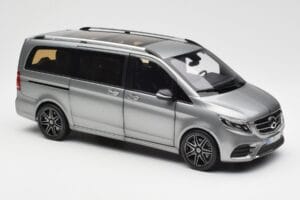 Mercedes V-Class W447 AMG Line Siva Metalik Norev 1:18 183488 Kovina – slika 7 od 9